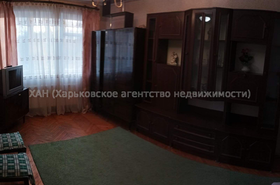 Сдам квартиру, Непокоренных ул. , 2  ком., 47 м², косметический ремонт 