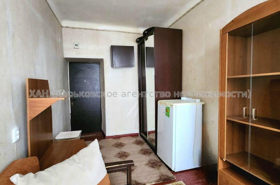 Продам квартиру, Мира ул. , 2 кім., 32 м², косметический ремонт 