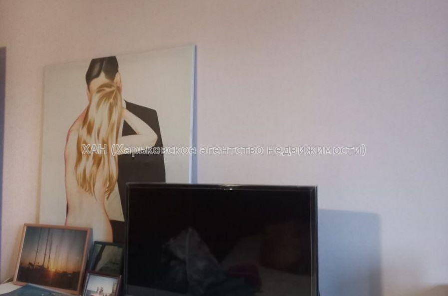 Продам квартиру, Непокоренных ул. , 3  ком., 65 м², косметический ремонт 