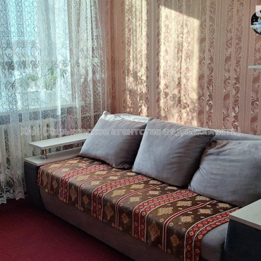 Продам квартиру, Ашхабадская ул. , 2 кім., 37 м², евроремонт 