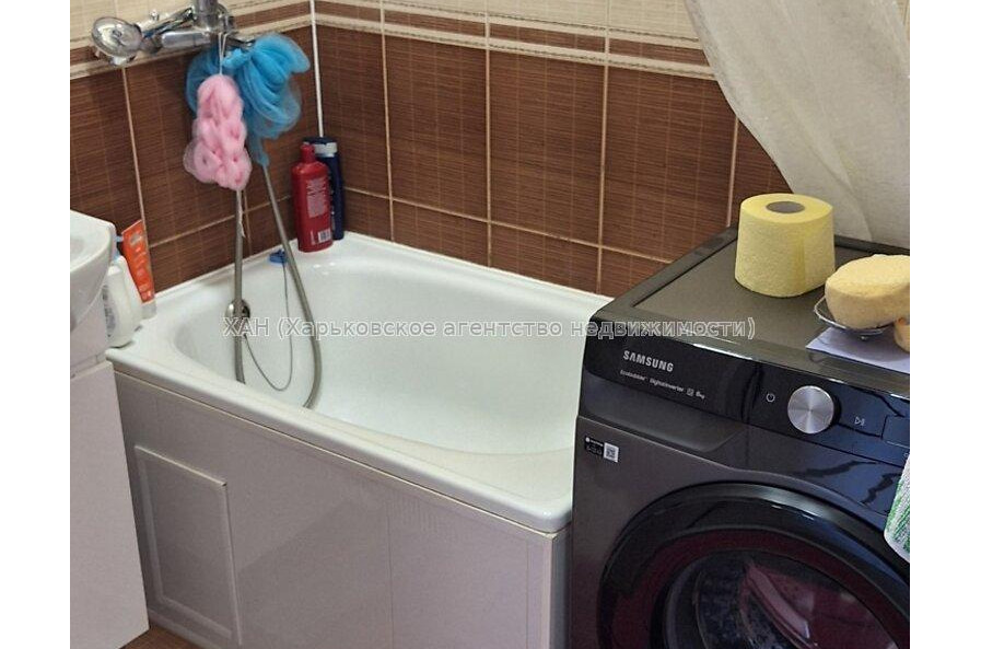 Продам квартиру, Ашхабадская ул. , 2  ком., 37 м², евроремонт 