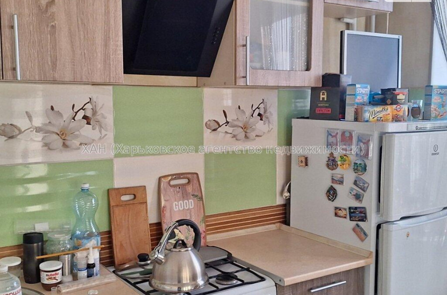 Продам квартиру, Ашхабадская ул. , 2  ком., 37 м², евроремонт 