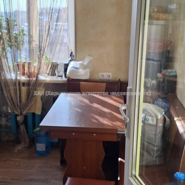 Продам квартиру, Ашхабадская ул. , 2 кім., 37 м², евроремонт 