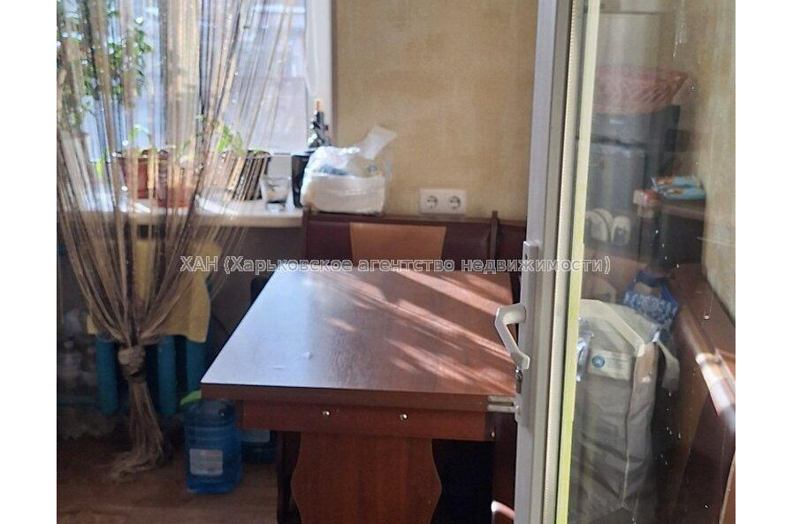 Продам квартиру, Ашхабадская ул. , 2  ком., 37 м², евроремонт 