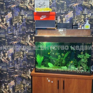 Продам квартиру, Ашхабадская ул. , 2 кім., 37 м², евроремонт 