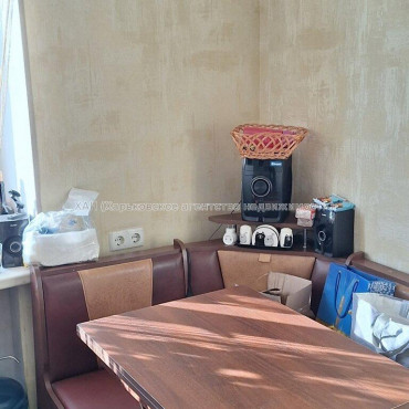 Продам квартиру, Ашхабадская ул. , 2 кім., 37 м², евроремонт 