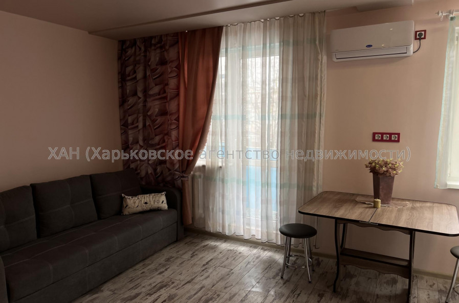 Сдам квартиру, 23 Августа ул. , 51Б , 1  ком., 31 м², капитальный ремонт 
