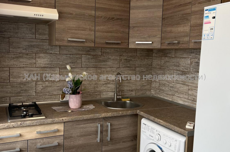 Сдам квартиру, 23 Августа ул. , 51Б , 1  ком., 31 м², капитальный ремонт 