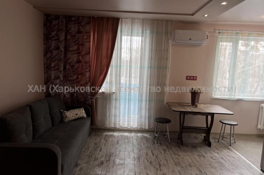 Сдам квартиру, 23 Августа ул. , 51Б , 1  ком., 31 м², капитальный ремонт 
