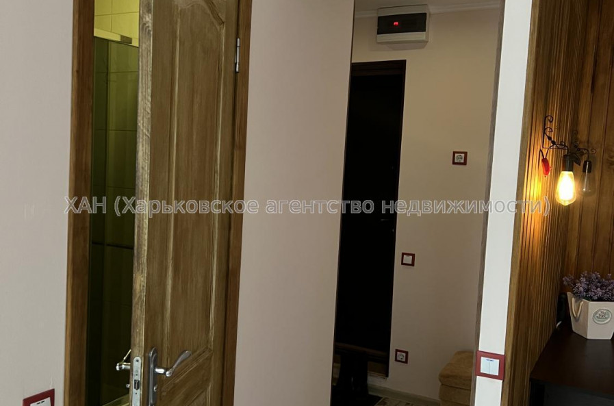 Сдам квартиру, 23 Августа ул. , 51Б , 1  ком., 31 м², капитальный ремонт 