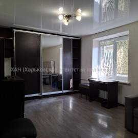 Продам квартиру, Чернышевская ул. , 1 кім., 35 м², косметический ремонт