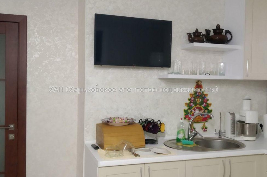 Продам квартиру, Рогатинская Левада ул. , 14 , 2  ком., 48 м², евроремонт 