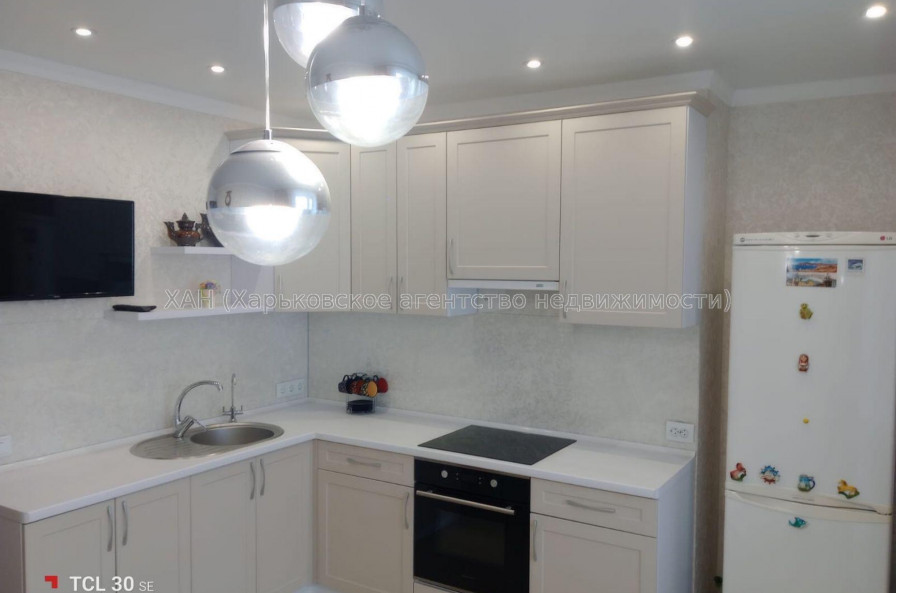 Продам квартиру, Рогатинская Левада ул. , 14 , 2  ком., 48 м², евроремонт 