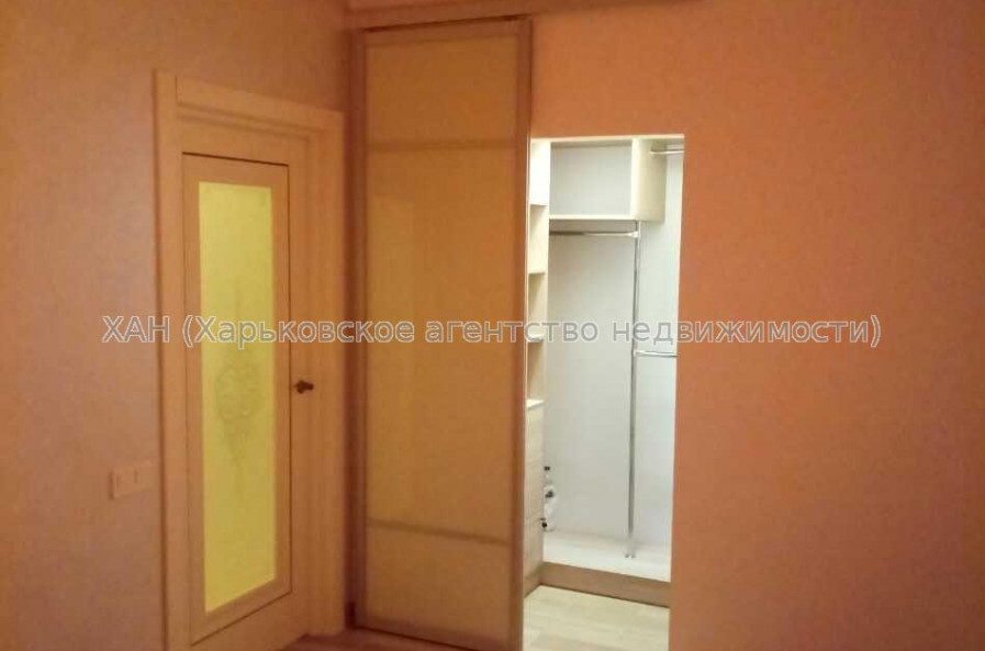 Продам квартиру, Елизаветинская ул. , 2 кім., 42 м², евроремонт 