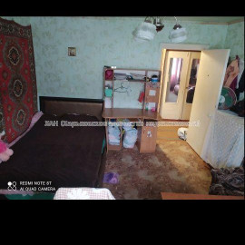 Продам квартиру, 3 кім., 69 м², советский ремонт