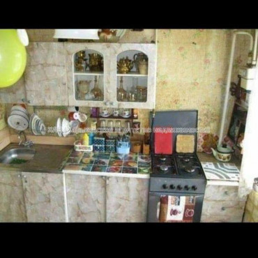 Продам квартиру, 3  ком., 69 м², советский ремонт 