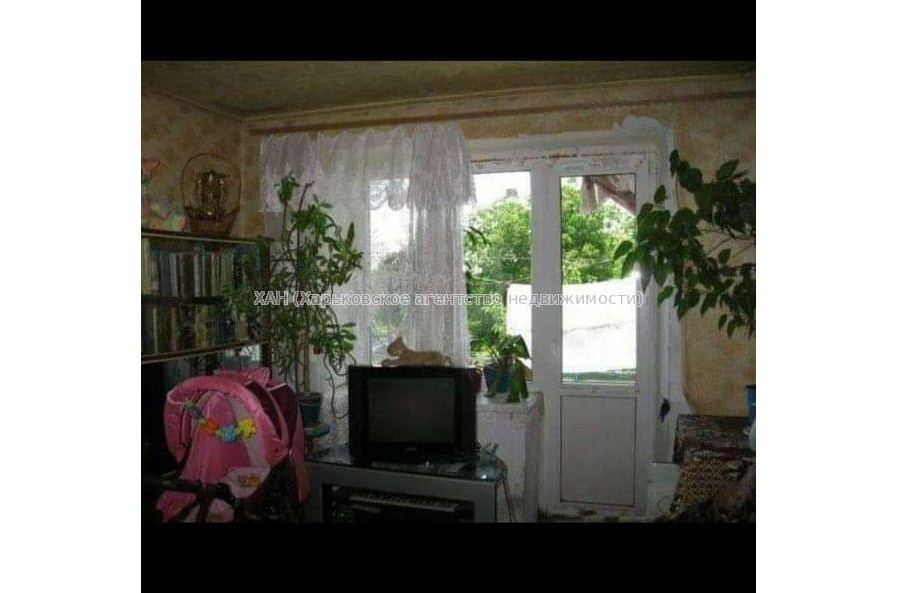 Продам квартиру, 3 кім., 69 м², советский ремонт 