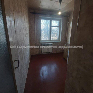 Продам квартиру, Юдина ул. , 1 кім., 29.60 м², косметический ремонт 