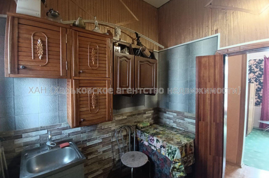 Продам будинок, Георгия Тарасенко ул. , 180 м², 6 соток, косметический ремонт 