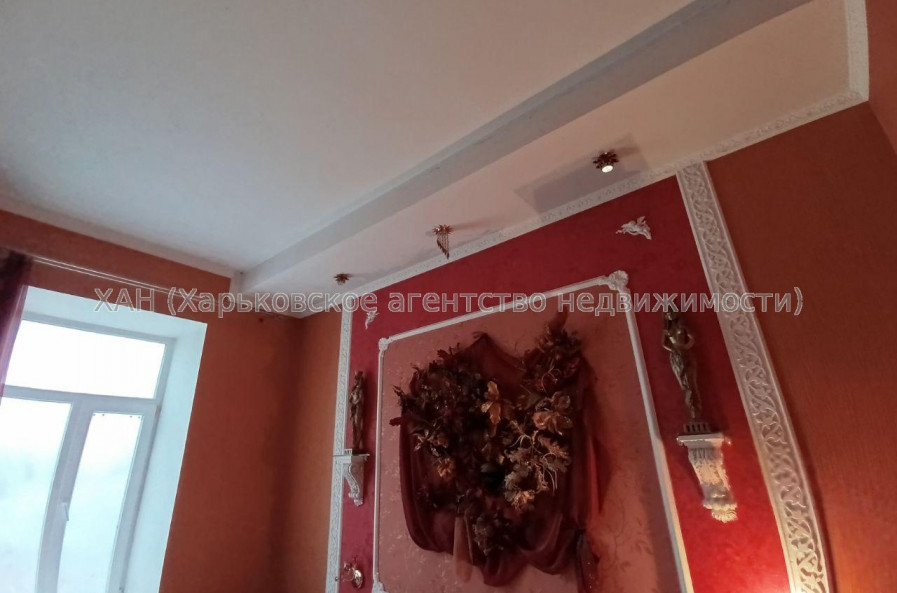 Продам будинок, Георгия Тарасенко ул. , 180 м², 6 соток, косметический ремонт 