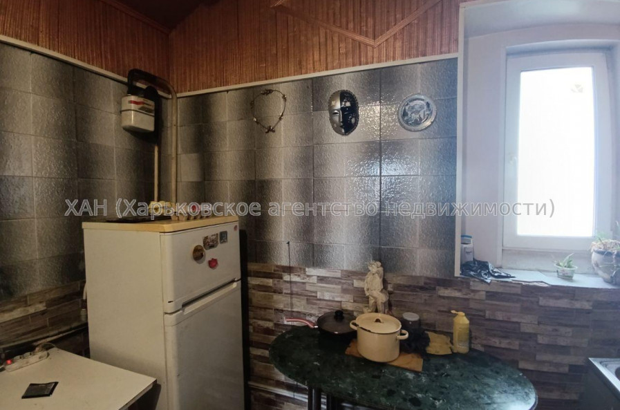 Продам будинок, Георгия Тарасенко ул. , 180 м², 6 соток, косметический ремонт 