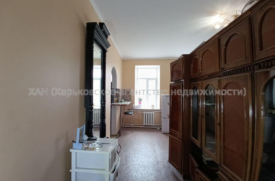 Продам будинок, Георгия Тарасенко ул. , 180 м², 6 соток, косметический ремонт 