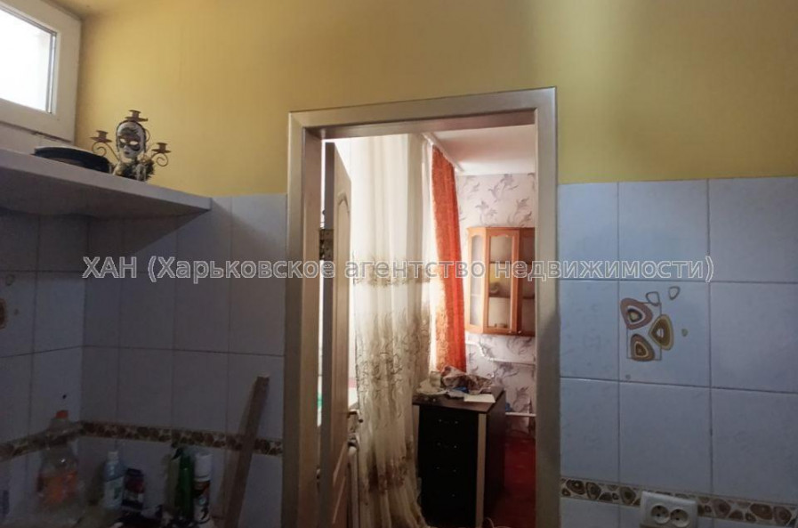 Продам будинок, Георгия Тарасенко ул. , 180 м², 6 соток, косметический ремонт 