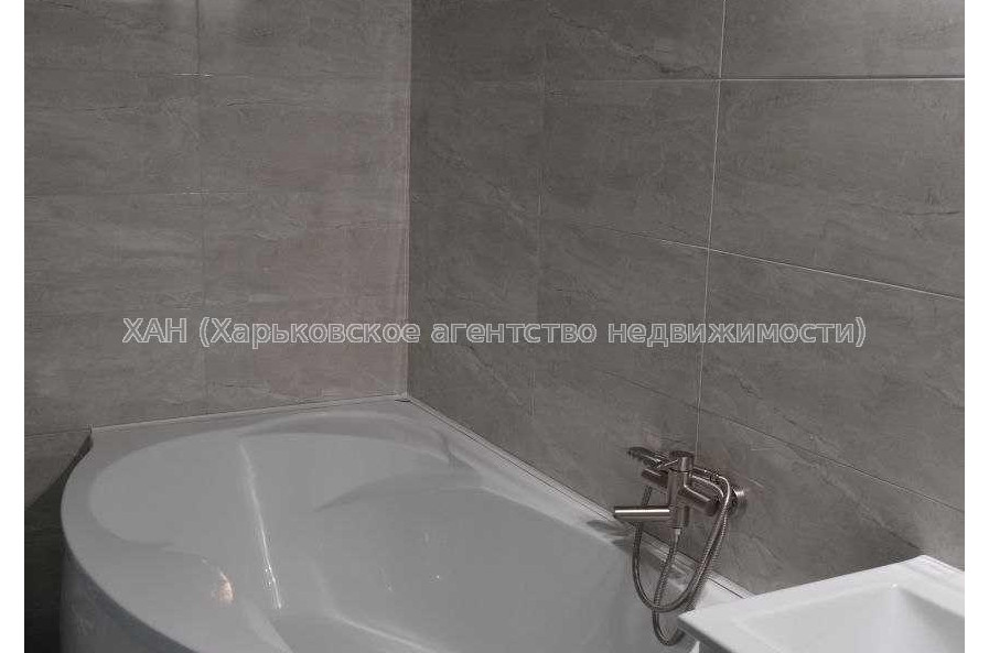 Продам квартиру, 2 кім., 48 м², евроремонт 