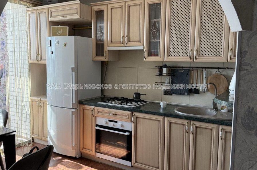 Продам квартиру, Тракторостроителей просп. , 2  ком., 53 м², капитальный ремонт 
