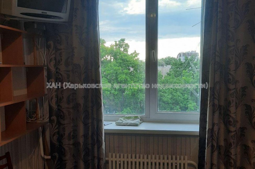 Продам квартиру, Библика ул. , 1  ком., 14 м², косметический ремонт 