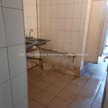 Продам квартиру, Библика ул. , 1 кім., 14 м², косметический ремонт 