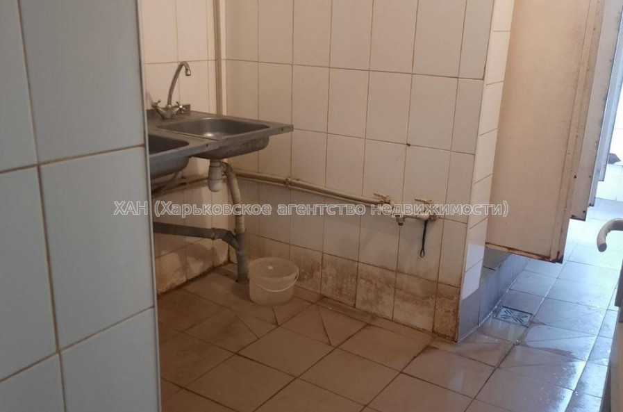 Продам квартиру, Библика ул. , 1 кім., 14 м², косметический ремонт 