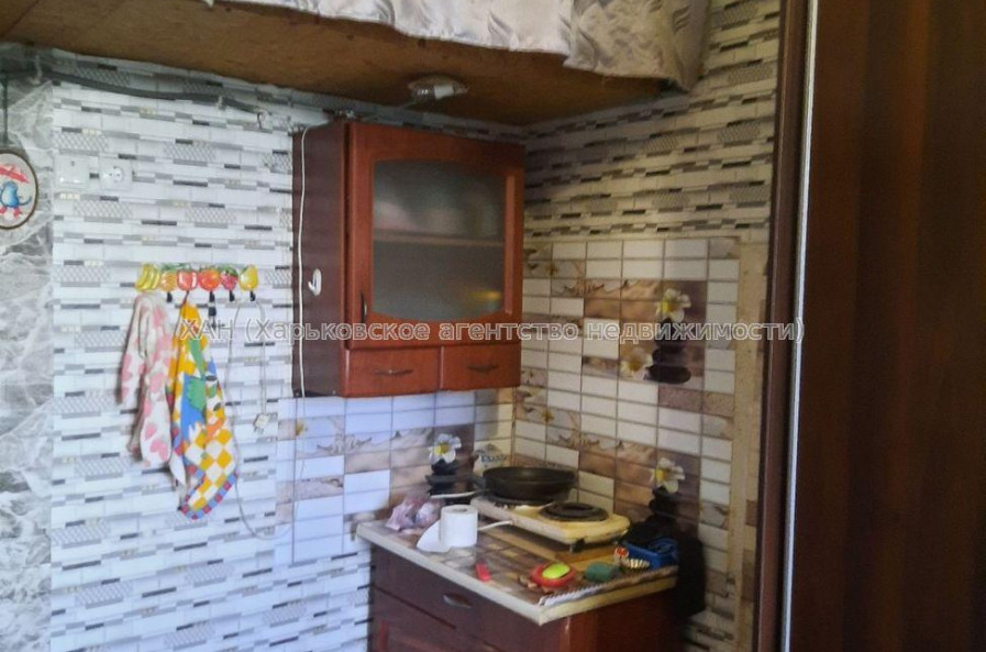 Продам квартиру, Индустриальный просп. , 1  ком., 14 м², косметический ремонт 