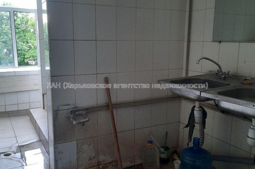 Продам квартиру, Библика ул. , 1  ком., 14 м², косметический ремонт 