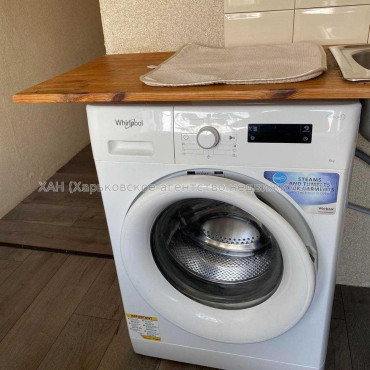 Продам квартиру, Непокоренных ул. , 3 кім., 61 м², косметический ремонт 