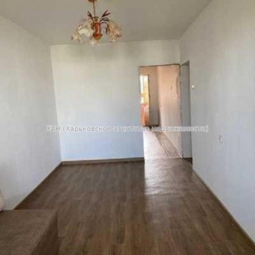 Продам квартиру, Непокоренных ул. , 3 кім., 63 м², косметический ремонт 