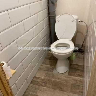 Продам квартиру, Непокоренных ул. , 3 кім., 63 м², косметический ремонт 