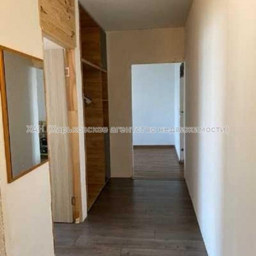 Продам квартиру, Непокоренных ул. , 3 кім., 61 м², косметический ремонт 