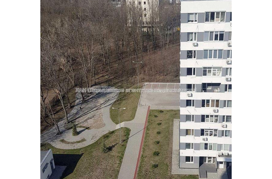 Продам квартиру, Героев Харькова просп. , 3 кім., 94.30 м², без внутренних работ 