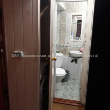 Продам квартиру, Зерновой пер. , 2 кім., 30 м², косметический ремонт 