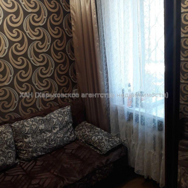 Продам квартиру, Зерновой пер. , 2 кім., 30 м², косметический ремонт 