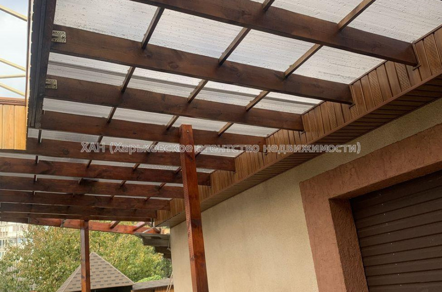 Продам будинок, Электровозная ул. , 145 м², 6 соток, капитальный ремонт 