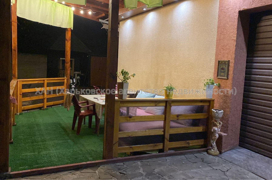 Продам будинок, Электровозная ул. , 145 м², 6 соток, капитальный ремонт 