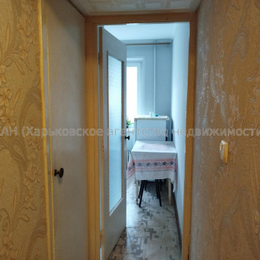 Продам квартиру, Бучмы ул. , 1 кім., 30 м², косметический ремонт 