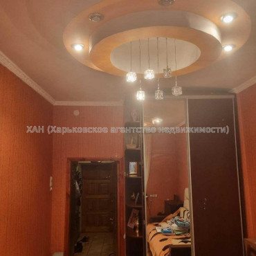 Продам квартиру, Тарасовский пер. , 2 кім., 46 м², капитальный ремонт 