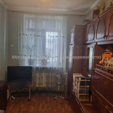 Продам квартиру, Тарасовский пер. , 2 кім., 46 м², капитальный ремонт 