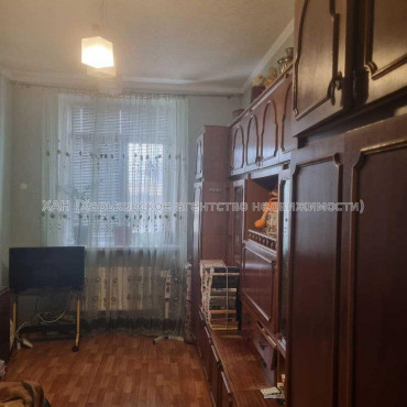 Продам квартиру, Тарасовский пер. , 2 кім., 46 м², капитальный ремонт 