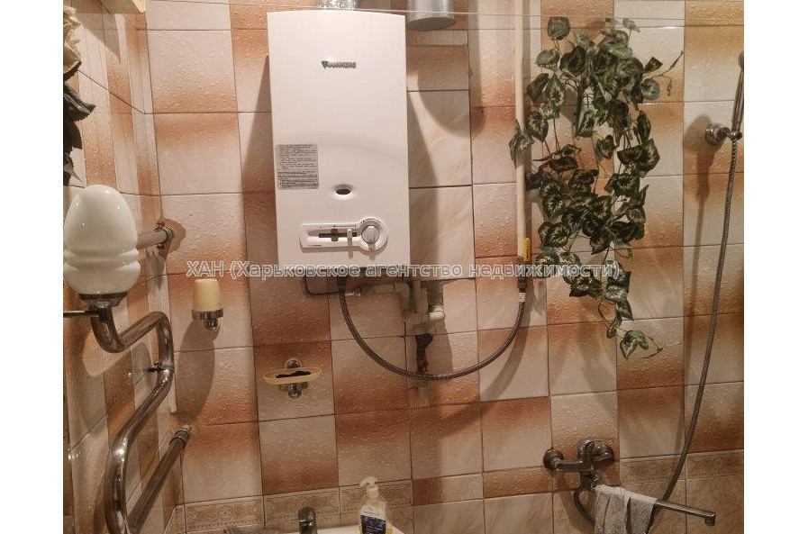 Продам квартиру, Тарасовский пер. , 2 кім., 46 м², капитальный ремонт 