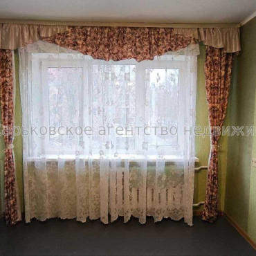 Продам квартиру, Каркача Ивана бульв. , 1  ком., 26.90 м², косметический ремонт 
