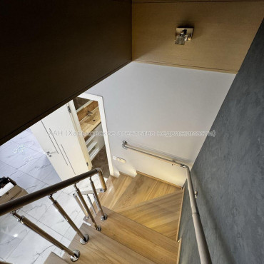 Продам квартиру, Садовый проезд , 3  ком., 96 м², авторский дизайн 